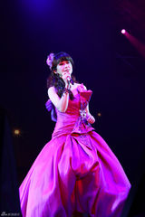 组图：孟庭苇广州开唱 与歌迷同忆纯真年代