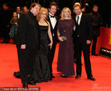 幻灯图集：《潜水艇》首映 女儿助阵温特伯格