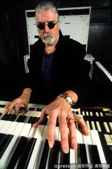 组图：深紫乐队键盘手琼-洛德去世 享年71岁