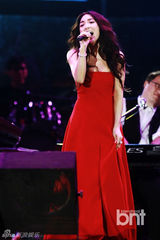 组图：韩团2PM与missA等出席音乐盛典尽情狂欢