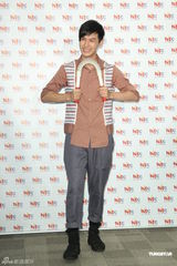 组图：严爵坦言不会追女生 自曝曾有暗恋经历