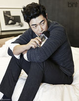 高清图：韩星李钟赫拍写真演绎“中年的品格”