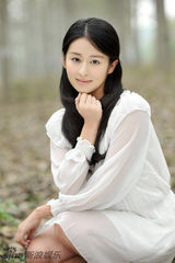 组图：《小菊的春天》深圳开年 颖儿本色出演