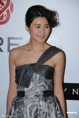 高清组图：蒙嘉慧怒对偷拍者 直言艺人很可怜 