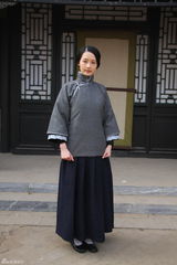 组图：《中国1921》李沁饰杨开慧 清纯可人气质端庄