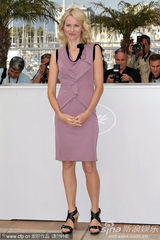 幻灯：《公平游戏》记者会 娜奥米-沃茨优雅迷人