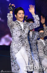 组图：帝国之子新专辑发布时隔2年整体回归