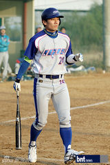 组图：金昌烈吴智昊等韩国众星参加棒球大赛