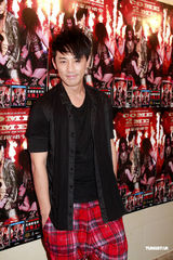 高清组图：林峰喜获三白金销量 祝捷会英皇高层捧场