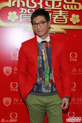 组图：高海宁渴望吸金买房 自称阿姨不愿再爆乳