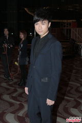 组图：曾志伟60大寿群星道贺 周杰伦成龙等献唱