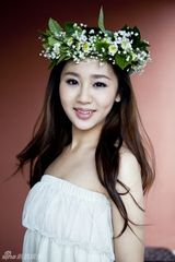 组图：童星杨紫【演员】时尚大片演绎最美半熟少女