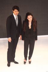 组图：张惠妹车胜元出席活动 避谈绯闻对象哈林