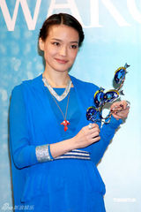 幻灯图集：舒淇万元水晶加身亮闪闪 避谈黎明无心肝