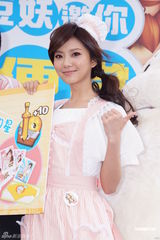 组图：豆花妹卖便当做公益 动漫装扮化身厨娘