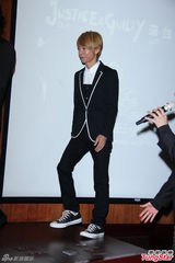 组图：GLAY访台中文问好 金曲日开唱喊话五月天