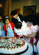 组图：沈殿霞逝世五周年 经典旧照忆肥肥