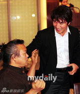 组图：金基德赵敏秀等出席《圣殇》庆功宴