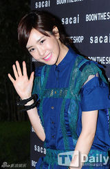 组图：Kara具荷拉与李多海李妍熙等俏美PK