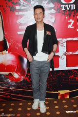 组图：《拳王》票房飘红 郑嘉颖胡定欣等现身庆功宴