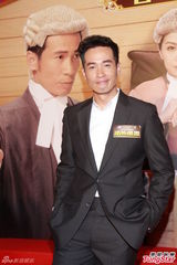 组图：《法外风云》慈善晚宴 陈豪黎耀祥助阵