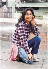 组图：凤飞飞生前家庭留影 好妈妈与孝顺女儿