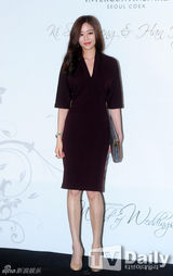 组图：韩惠珍嫁小8岁球员寄诚庸 朴泰桓等道贺