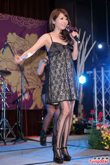 组图：Makiyo筹备新专辑波涛汹涌性感回归