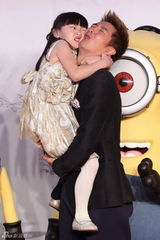 组图：《奶爸2》首映 邓超称看到森碟想生女儿