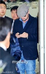 组图：莱昂纳多赴韩宣传新片机场亲民