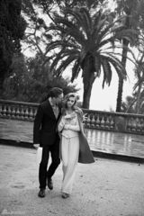 组图：英出柜超模与蕾哈娜亲密 和抖森男才女貌