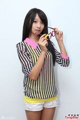 组图：15岁许雅涵横跨三界 黑豹面前自叹老矣