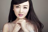 组图：小何晴写意初春印象 本色记录极致纯美