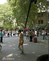 组图：赵薇《致青春》百张片场工作照曝光