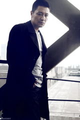 组图：李宗翰冬日写真曝光 展露冷酷性感