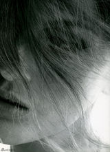 高清组图：吉赛尔-邦辰登杂志封面 秀魔鬼身材