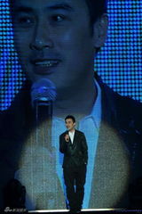 高清：首映新春贺岁夜 众星相聚亮点多