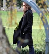 组图：维多利亚赴伦敦秘密看豪宅 有望搬回英国