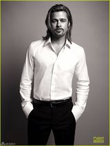 组图：布拉德-皮特拍摄香水广告 气质独特潇洒不羁