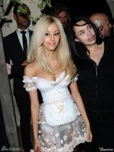 高清图：雏妓门女星扎西亚半透女仆装秀豪乳