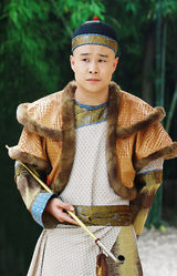 组图：《怪侠欧阳德》曝定装照 赵本山小沈阳加盟