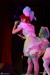 组图：日本潮流教主Kyaryamyu香港可爱开唱