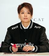 组图：韩团f(x)为品牌站台 宋茜优雅雪莉甜美