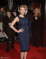 组图：斯嘉丽-约翰逊红毯各种美丽造型集锦