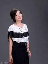 组图：《一仆二主》定妆照曝光 闫妮时尚造型