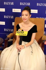 组图：倪妮明星慈善夜专访 不急与冯绍峰结婚