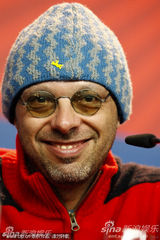 高清组图：《商海通牒》发布 影帝凯文-史派西亮相