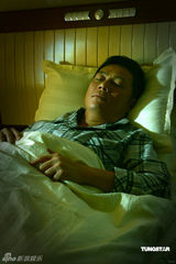 幻灯图：《异度公寓》剧照曝光 寄往天堂纪念张国荣