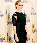 高清组图：莉顿-梅斯特出席颁奖礼 美丽动人