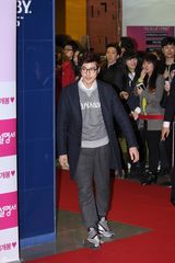 高清组图：朴有天金素贤等亮相李诗英新片试映